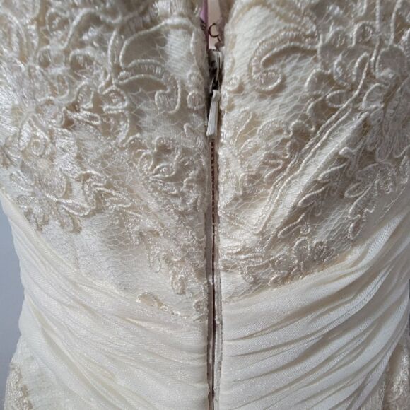 Two by Rosa Clarà Wedding Dress - Picture 6 of 11